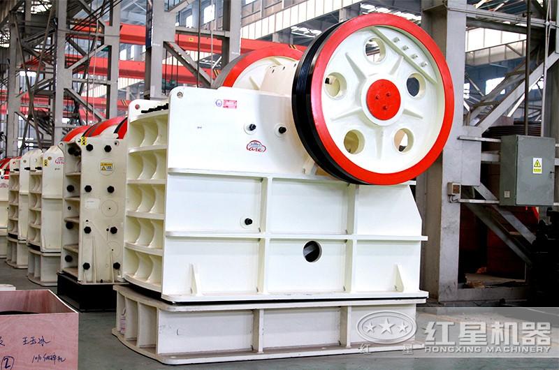 大型顎式破碎機(jī)庫(kù)存充足，型號(hào)齊全